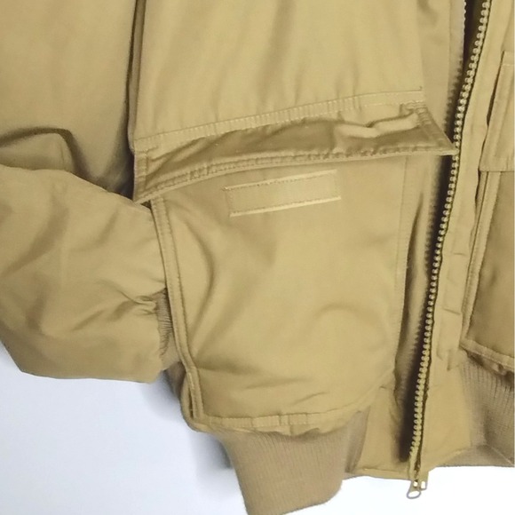 Vintage Cabela's Down Canvas Bomber Jacket Large - Picture 5 of 8